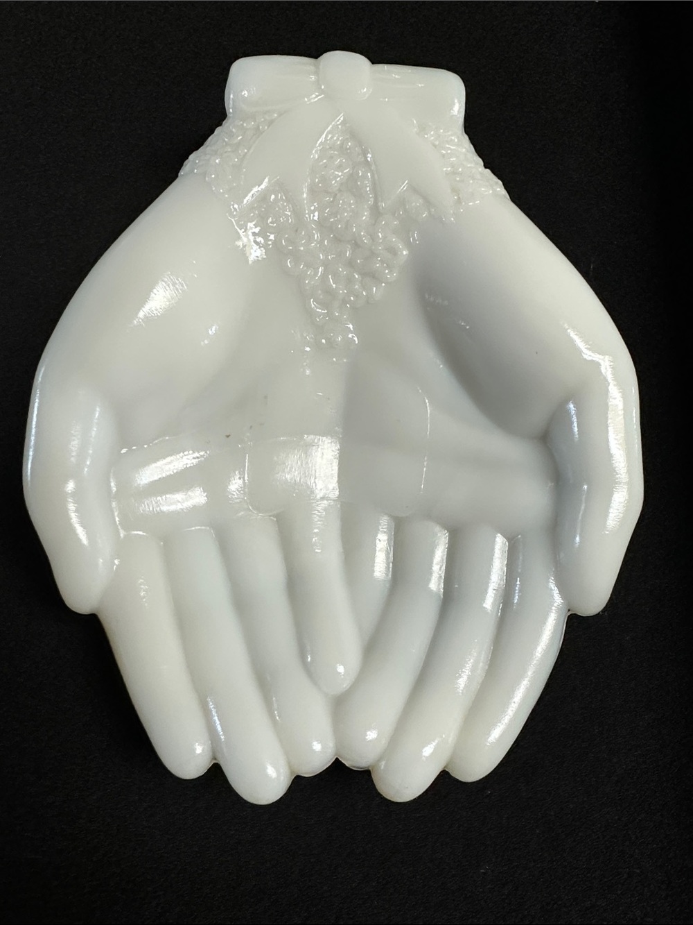 Vintage Avon “Touch of Beauty” Milk Glass Hands-Shaped Trinket Dish with Bow